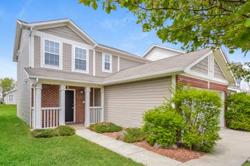 536 New Moon St Avon, IN 46123